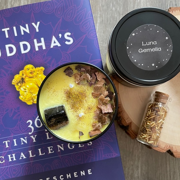 *Buddha Magic* Soy Wax Candle - Picture 6 of 6